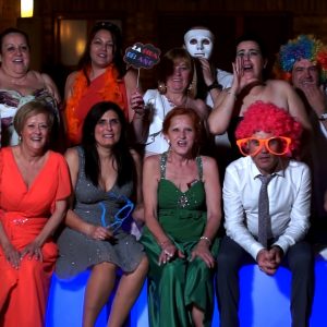 VideoCall.mp4_snapshot_16.30_[2020.01.08_03.22.21]